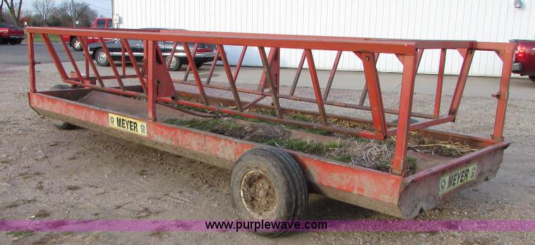 image for item I6741 Meyer round bale feeder wagon