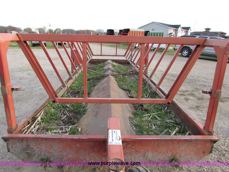 image for item I6741 Meyer round bale feeder wagon