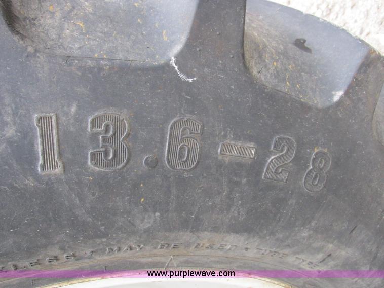 image for item I8882 2000 Apache A780 self-propelled sprayer