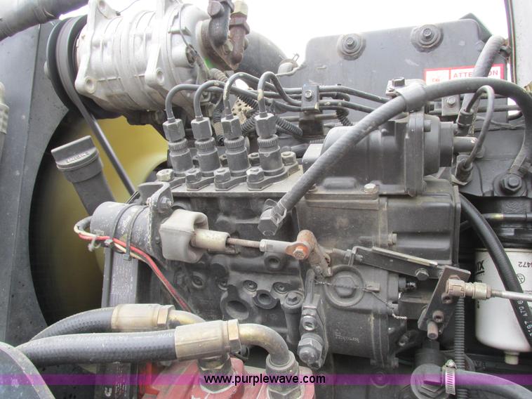 image for item I8882 2000 Apache A780 self-propelled sprayer