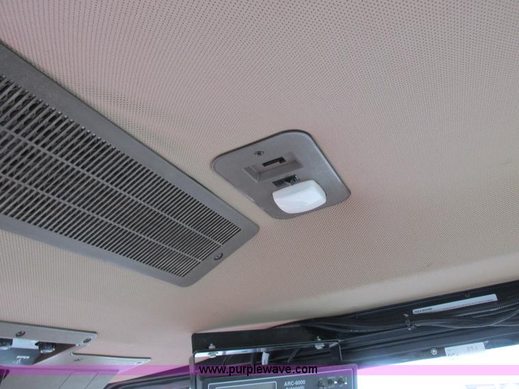 image for item I8882 2000 Apache A780 self-propelled sprayer