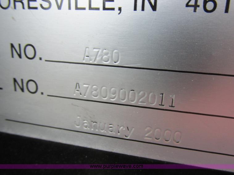 image for item I8882 2000 Apache A780 self-propelled sprayer