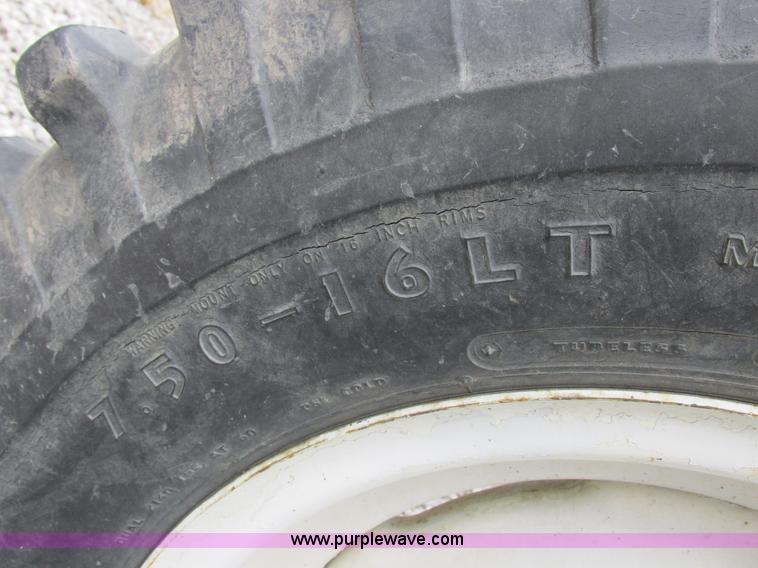 image for item I8883 1998 SpraCoupe 220 self-propelled sprayer