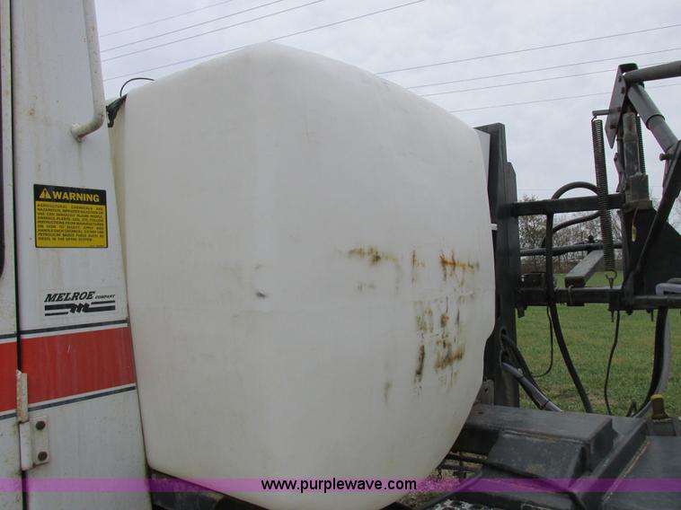 image for item I8883 1998 SpraCoupe 220 self-propelled sprayer