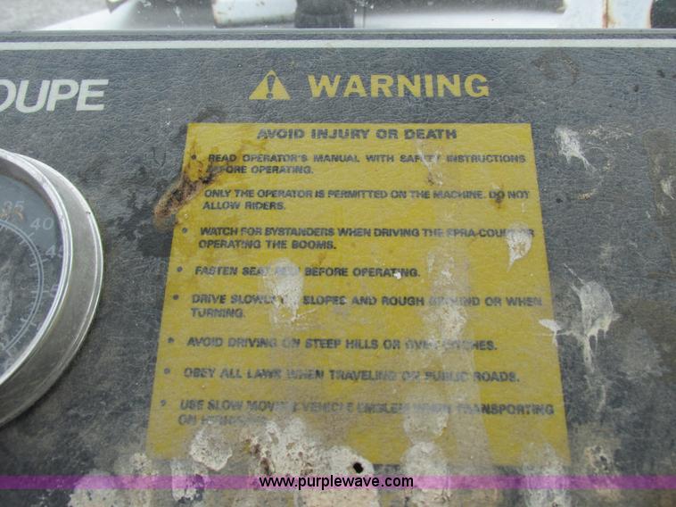 image for item I8883 1998 SpraCoupe 220 self-propelled sprayer