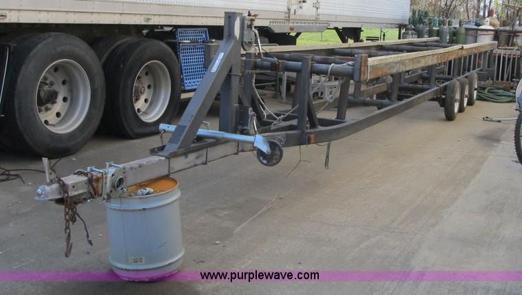 image for item AC9348 1995 Haul Rite pontoon boat trailer