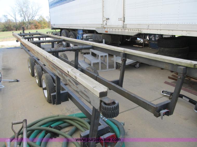 image for item AC9348 1995 Haul Rite pontoon boat trailer
