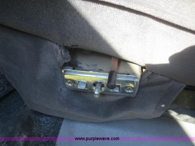 image for item D2202 1972 Chevrolet K5 Blazer SUV