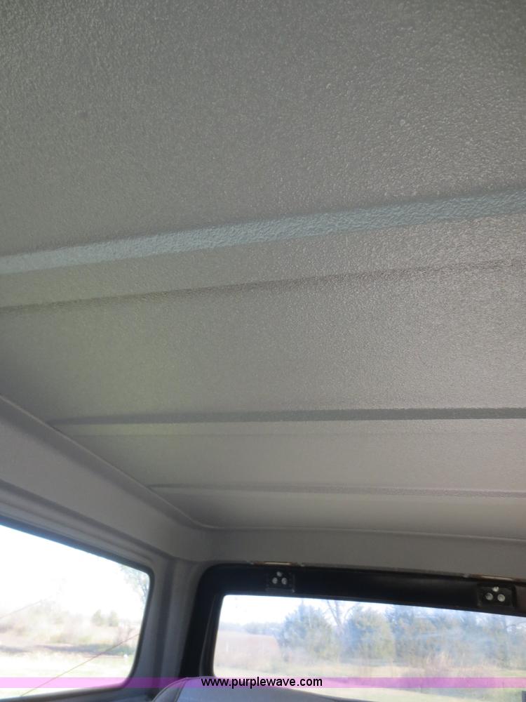 image for item D2202 1972 Chevrolet K5 Blazer SUV