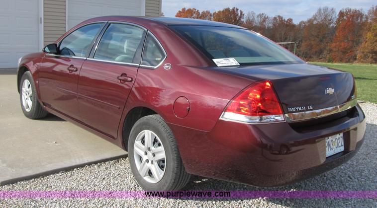 image for item F8884 2007 Chevrolet Impala LS