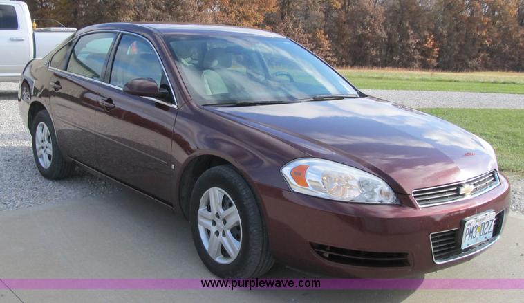 image for item F8884 2007 Chevrolet Impala LS