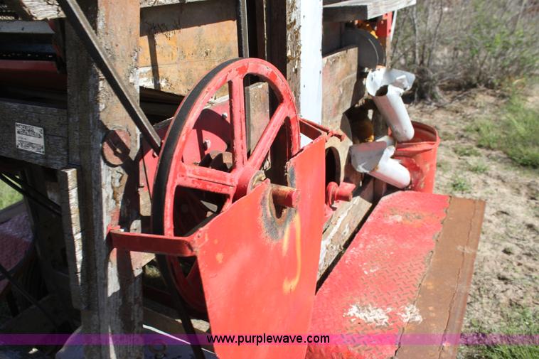 image for item H8753 (2) Clipper cleaners