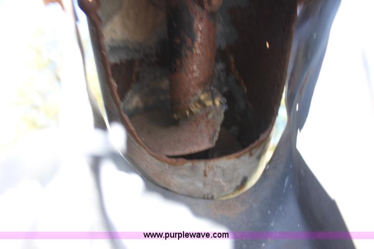 image for item H8753 (2) Clipper cleaners