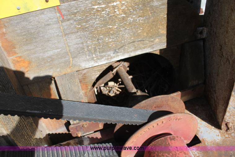 image for item H8753 (2) Clipper cleaners