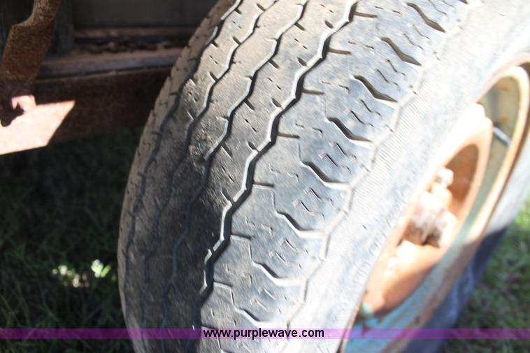 image for item H8753 (2) Clipper cleaners