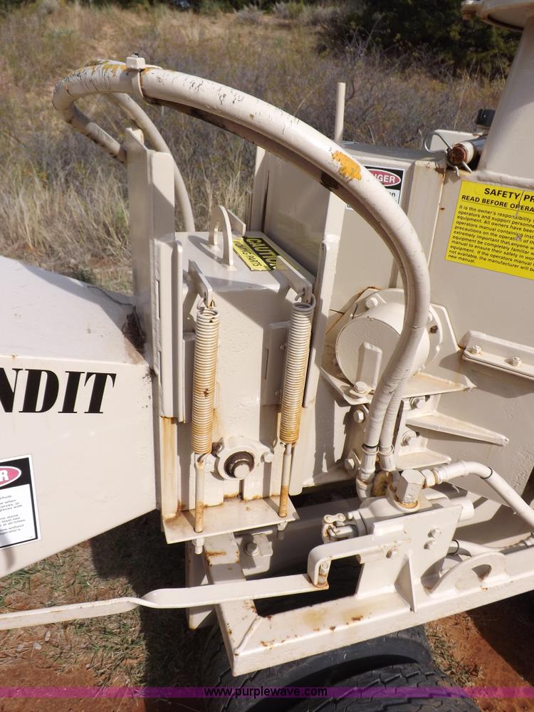 image for item H9001 1993 Brush Bandit wood chipper