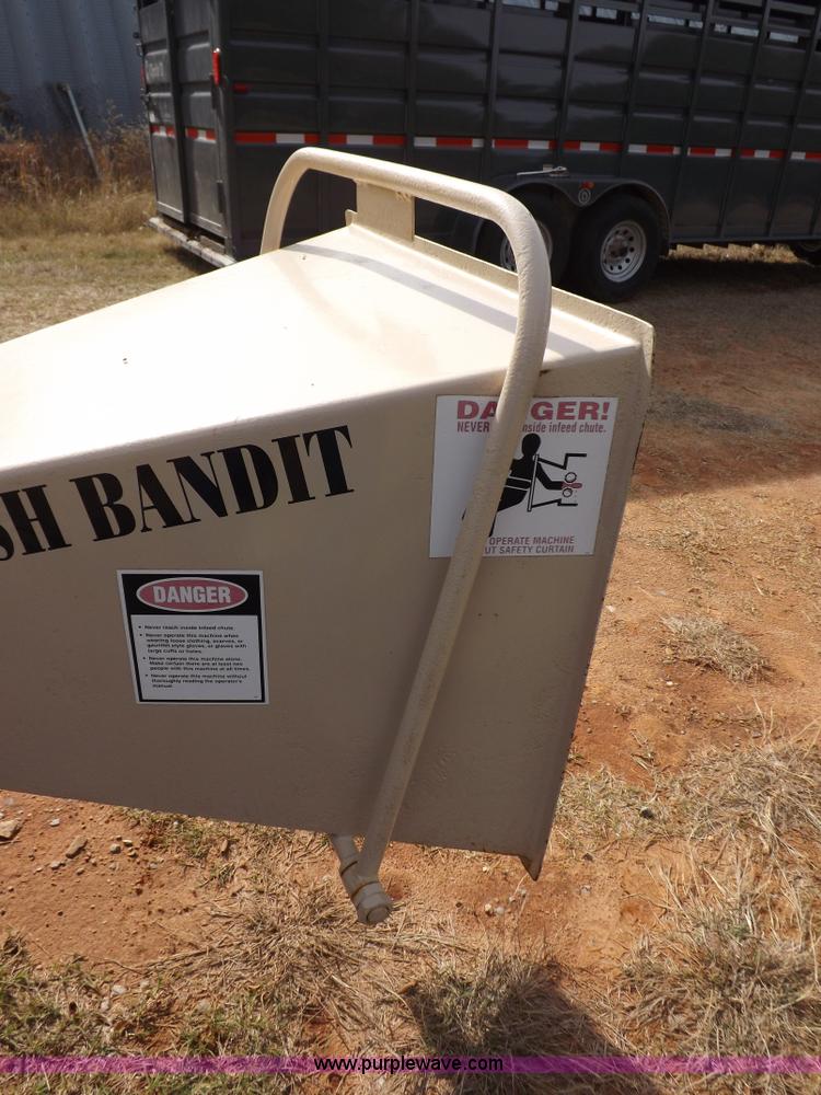 image for item H9001 1993 Brush Bandit wood chipper