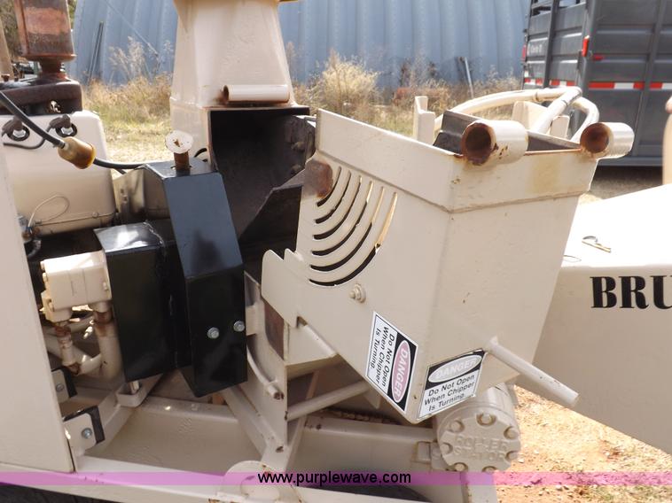 image for item H9001 1993 Brush Bandit wood chipper