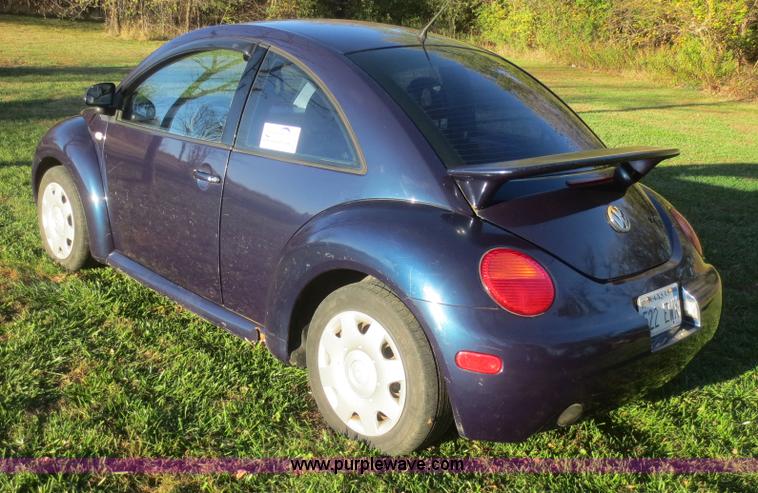 image for item I2172 2000 Volkswagen Beetle GLS TDI