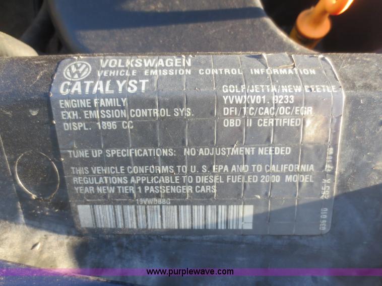 image for item I2172 2000 Volkswagen Beetle GLS TDI