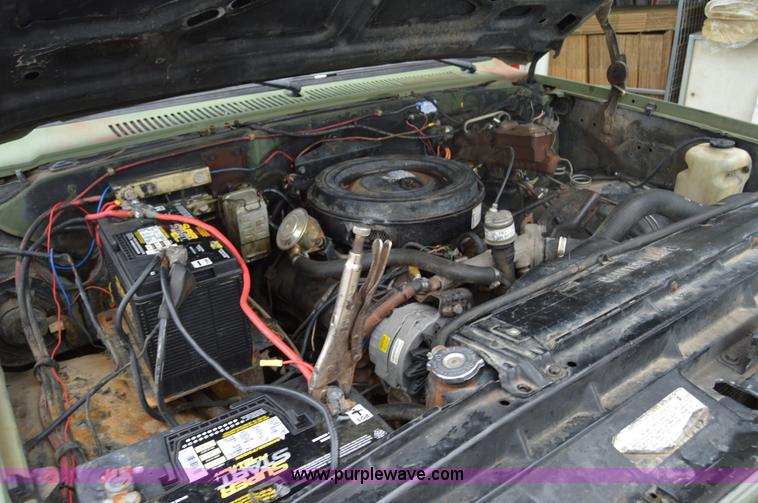 image for item I2949 1986 Chevrolet K5 Blazer SUV