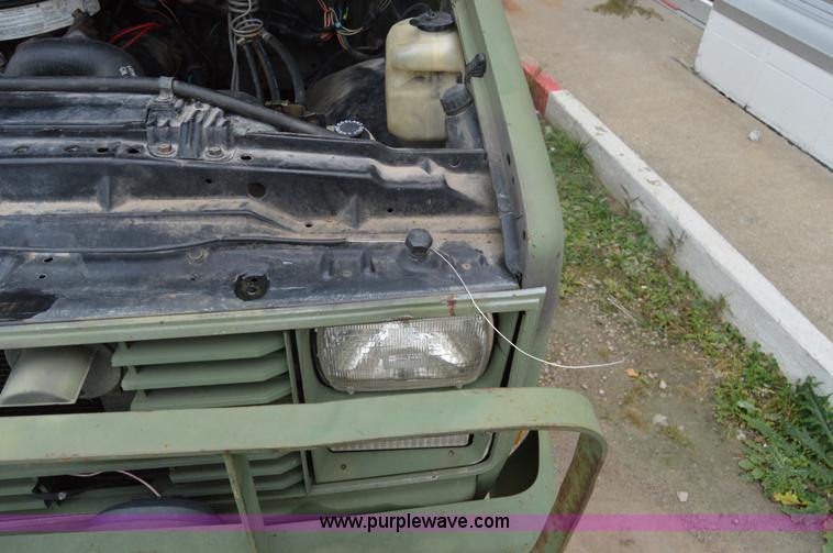 image for item I2949 1986 Chevrolet K5 Blazer SUV