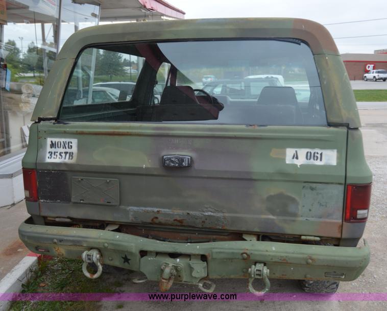 image for item I2949 1986 Chevrolet K5 Blazer SUV