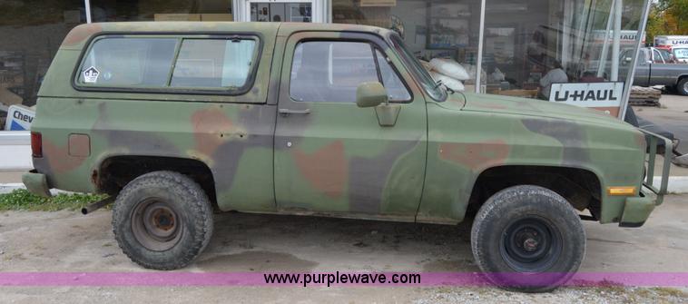 image for item I2949 1986 Chevrolet K5 Blazer SUV