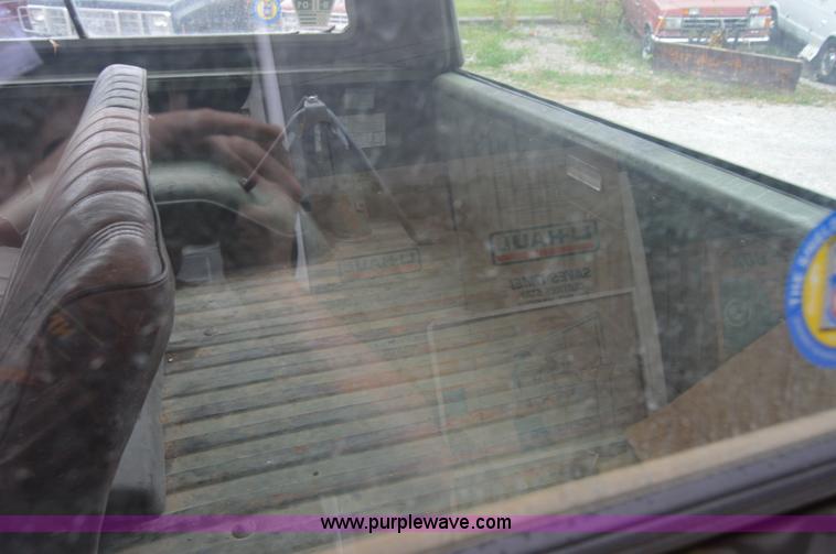 image for item I2949 1986 Chevrolet K5 Blazer SUV