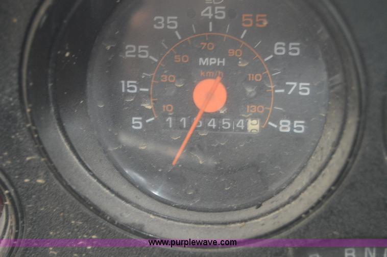 image for item I2949 1986 Chevrolet K5 Blazer SUV