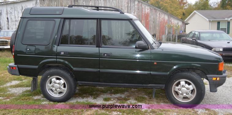image for item I2951 1995 Land Rover Discovery SUV