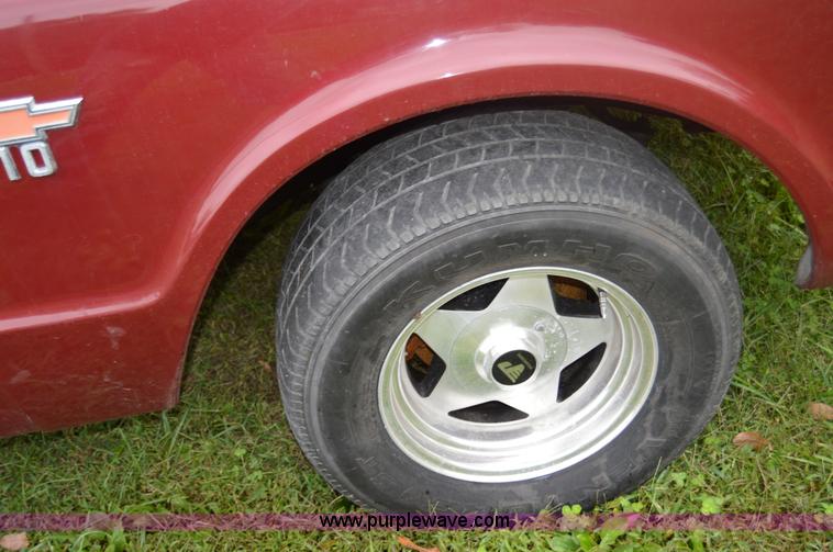 image for item I2953 1967 Chevrolet C10 pickup truck