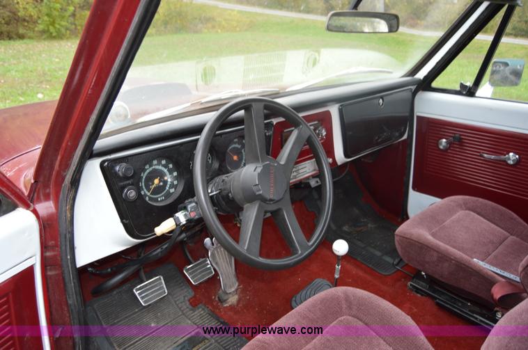 image for item I2953 1967 Chevrolet C10 pickup truck