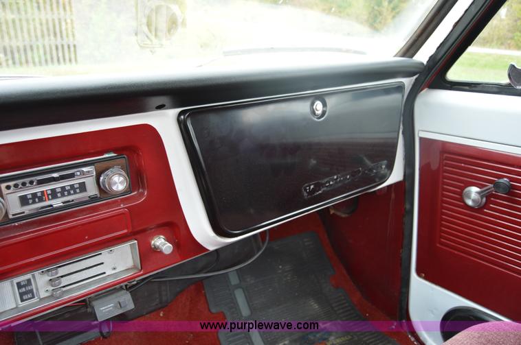 image for item I2953 1967 Chevrolet C10 pickup truck