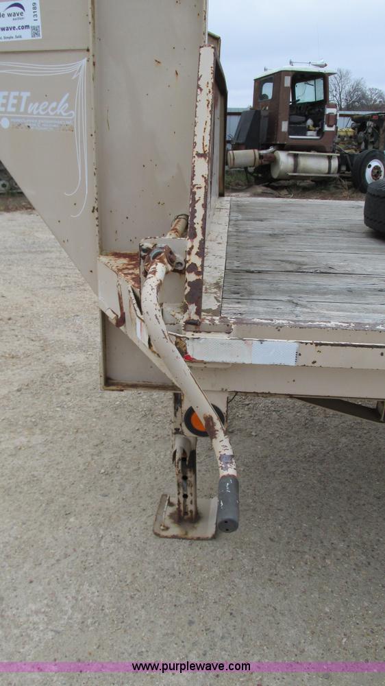 image for item I3189 1995 Fleet gooseneck trailer