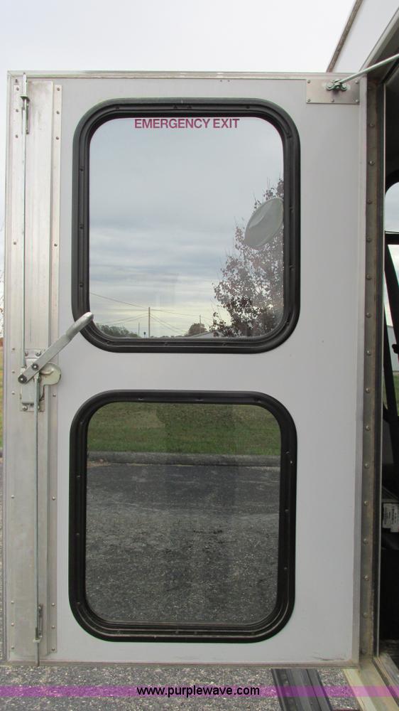 image for item I3194 2005 Ford F350 Goeshen coach bus