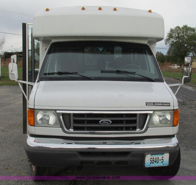 image for item I3194 2005 Ford F350 Goeshen coach bus