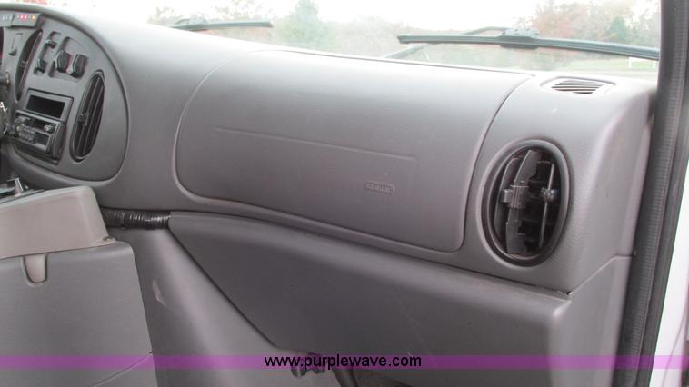 image for item I3194 2005 Ford F350 Goeshen coach bus