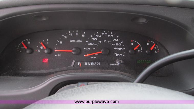 image for item I3194 2005 Ford F350 Goeshen coach bus