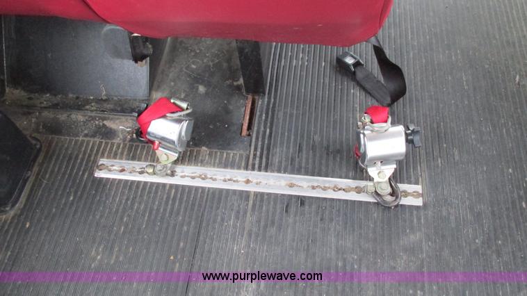 image for item I3194 2005 Ford F350 Goeshen coach bus