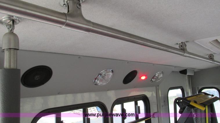 image for item I3194 2005 Ford F350 Goeshen coach bus