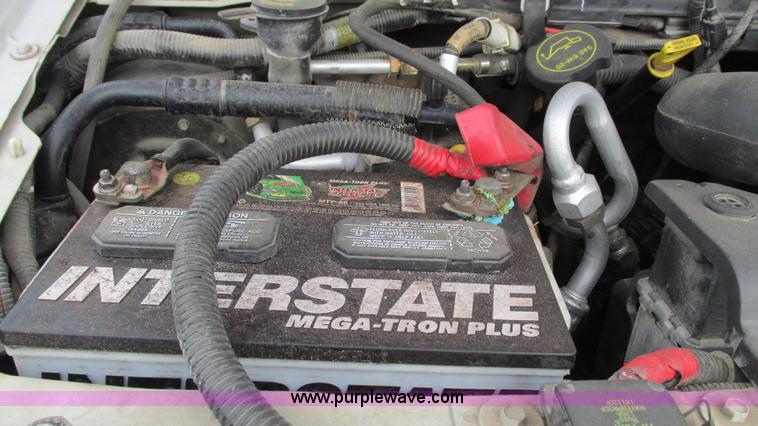 image for item I3194 2005 Ford F350 Goeshen coach bus