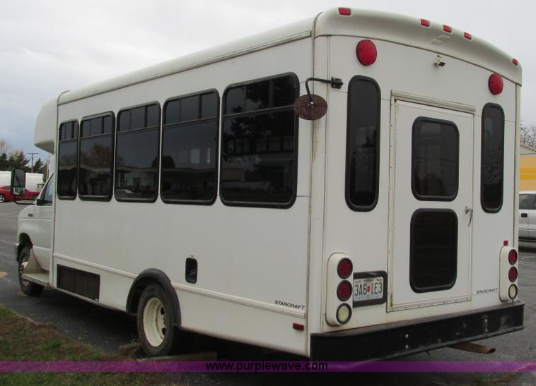 image for item I3195 2008 Ford E450 Starcraft coach bus