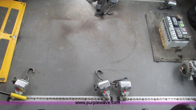 image for item I3195 2008 Ford E450 Starcraft coach bus