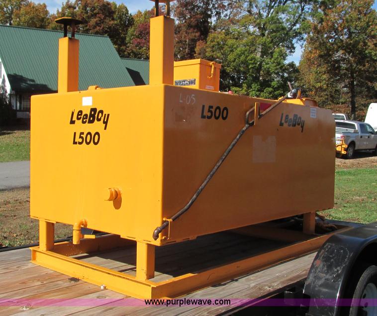 image for item I3197 Lee Boy L500S asphalt distributor