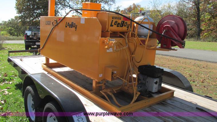 image for item I3197 Lee Boy L500S asphalt distributor