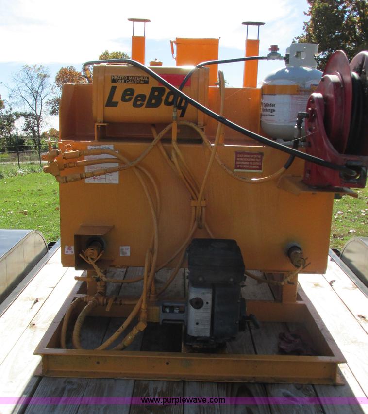image for item I3197 Lee Boy L500S asphalt distributor