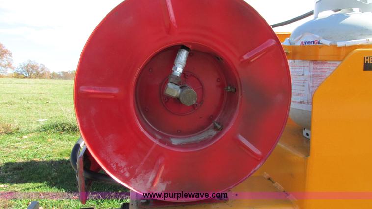 image for item I3197 Lee Boy L500S asphalt distributor