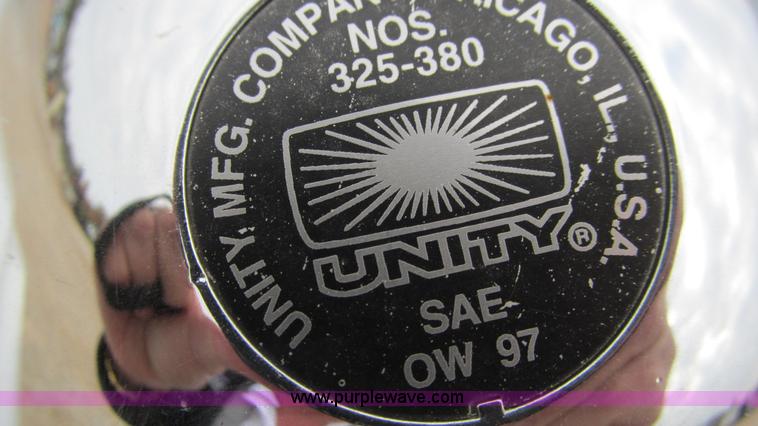 image for item I3200 2003 Dodge Dakota Club Cab pickup truck