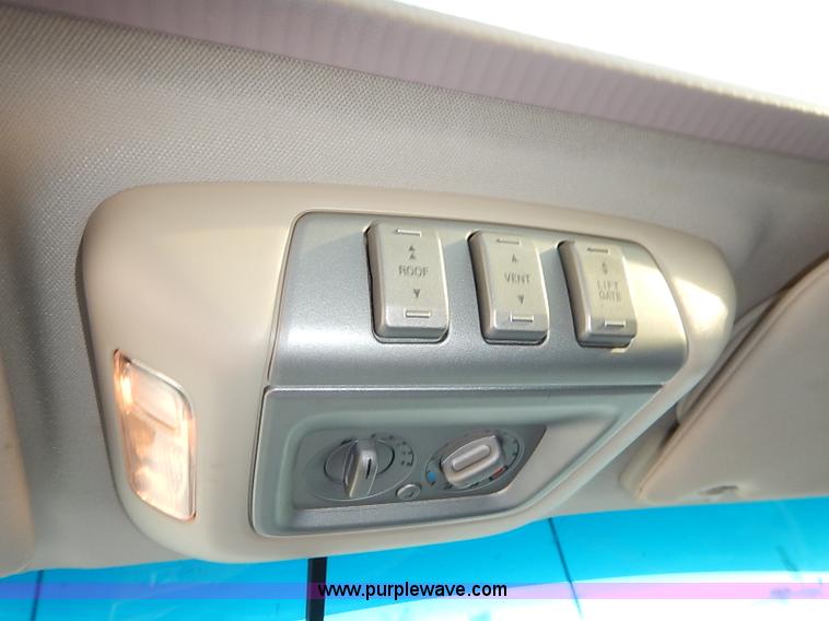 image for item I5271 2003 Lincoln Navigator SUV